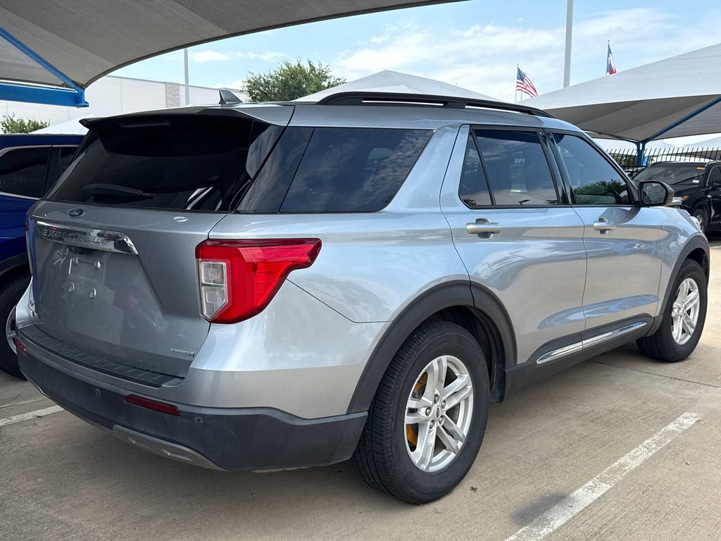 Used 2020 Ford Explorer XLT w/ Equipment Group 202A RWD image 6