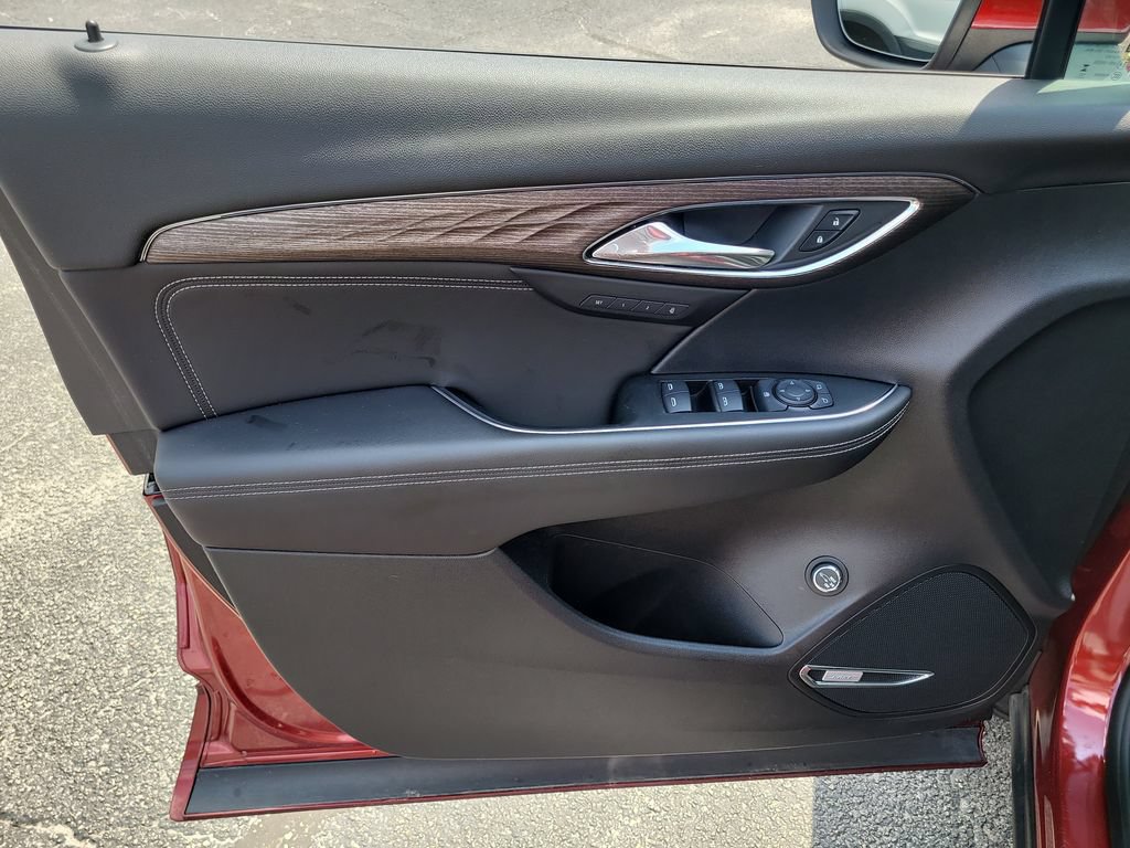 Used 2023 Buick Envision Avenir AWD/4WD image 15