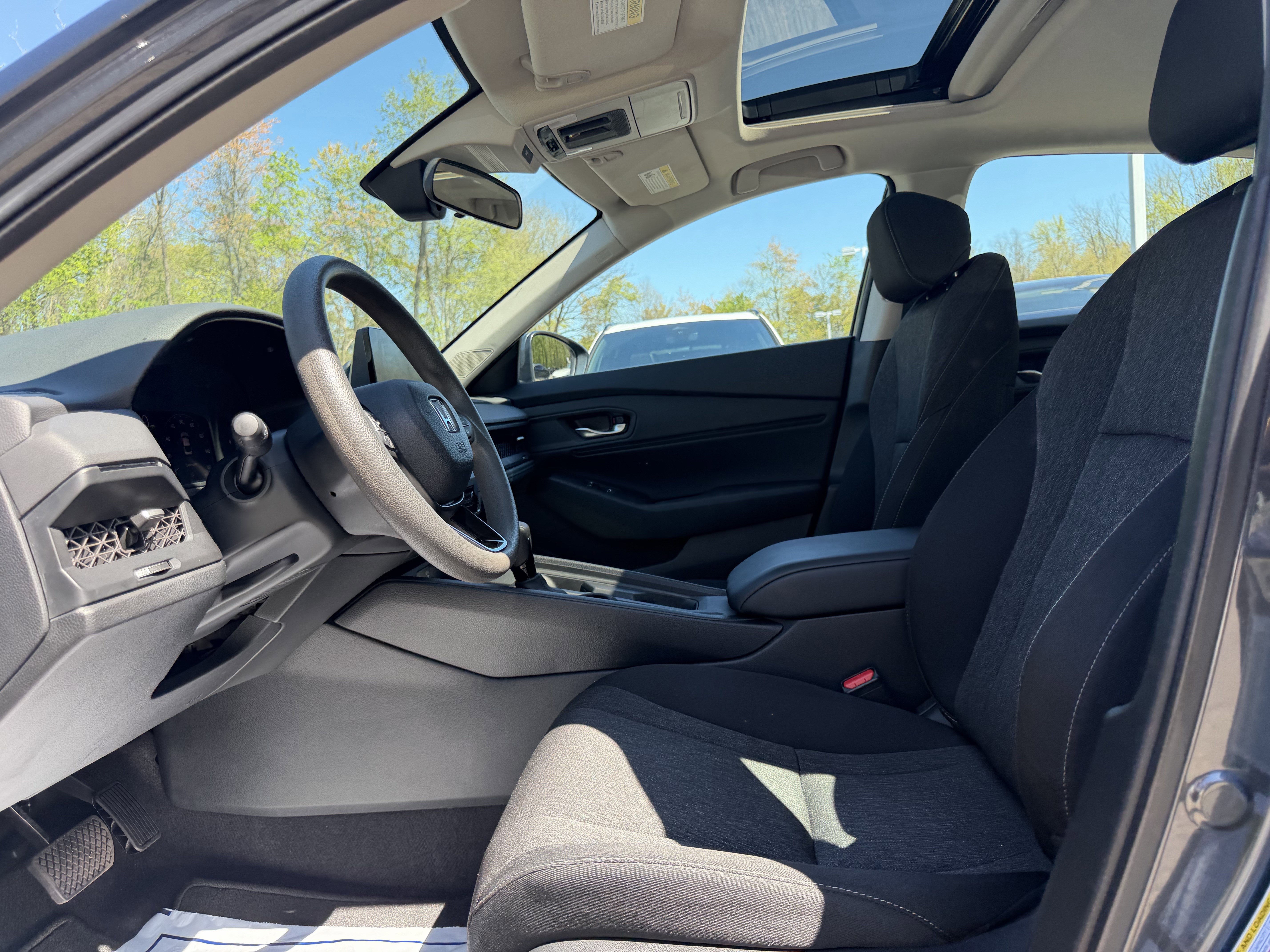 Used 2024 Honda Accord EX image 10