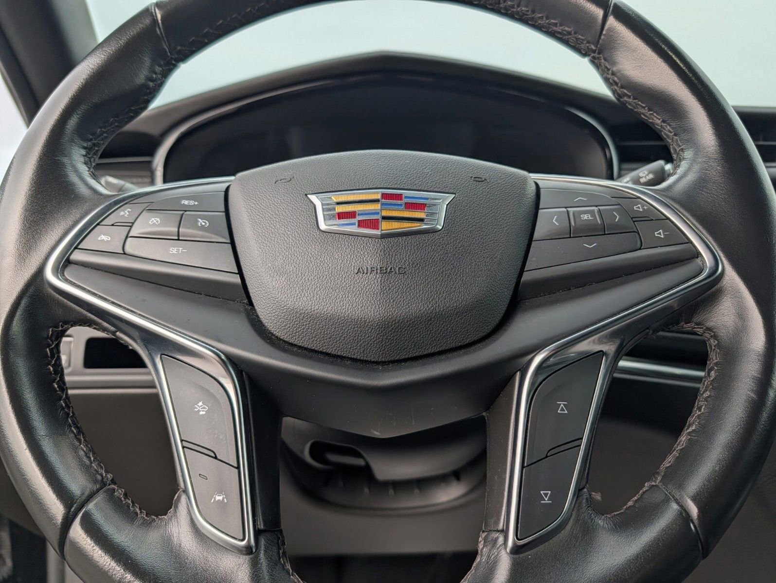 Used 2023 Cadillac XT5 Luxury image 35