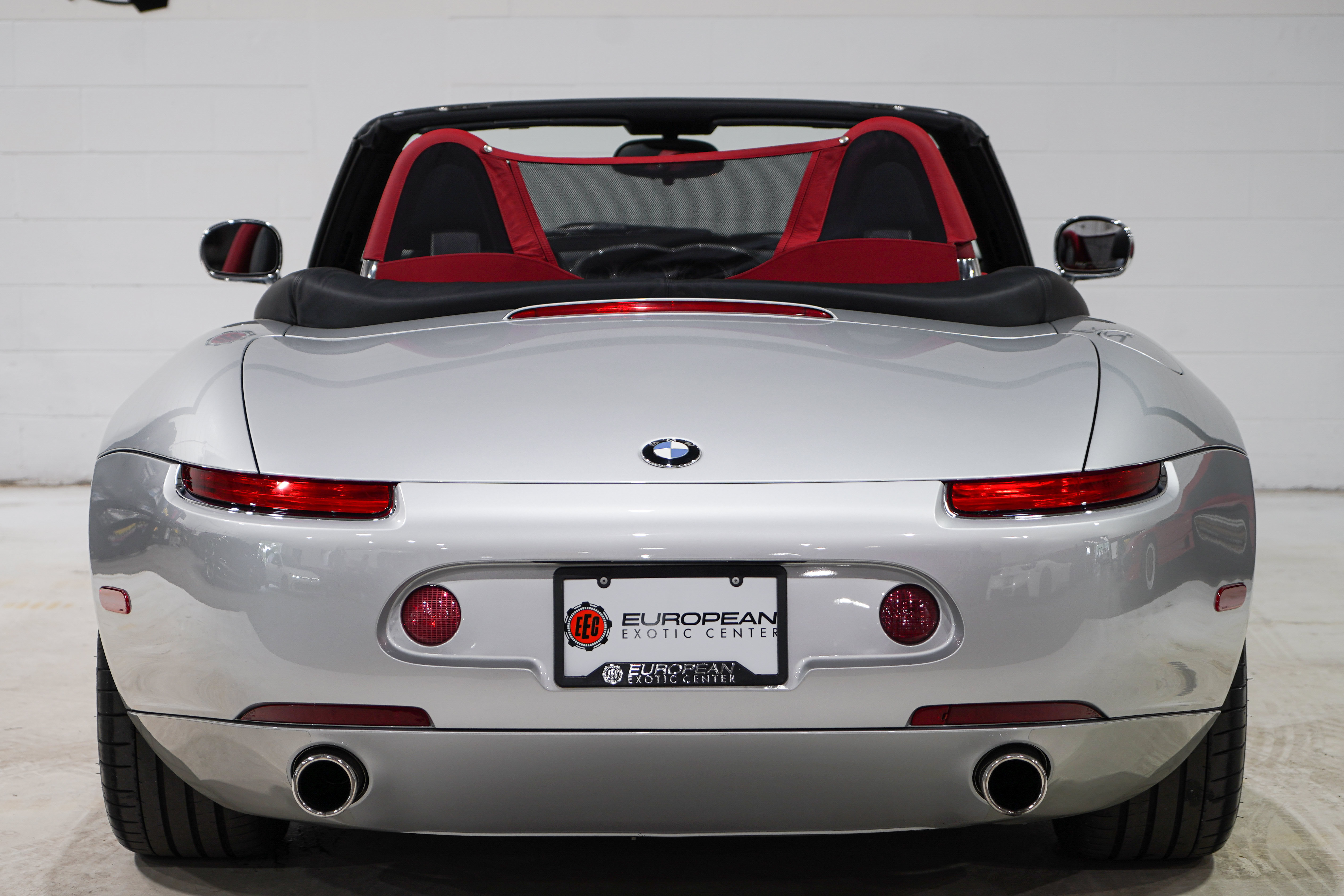Used 2000 BMW Z8 RWD image 3