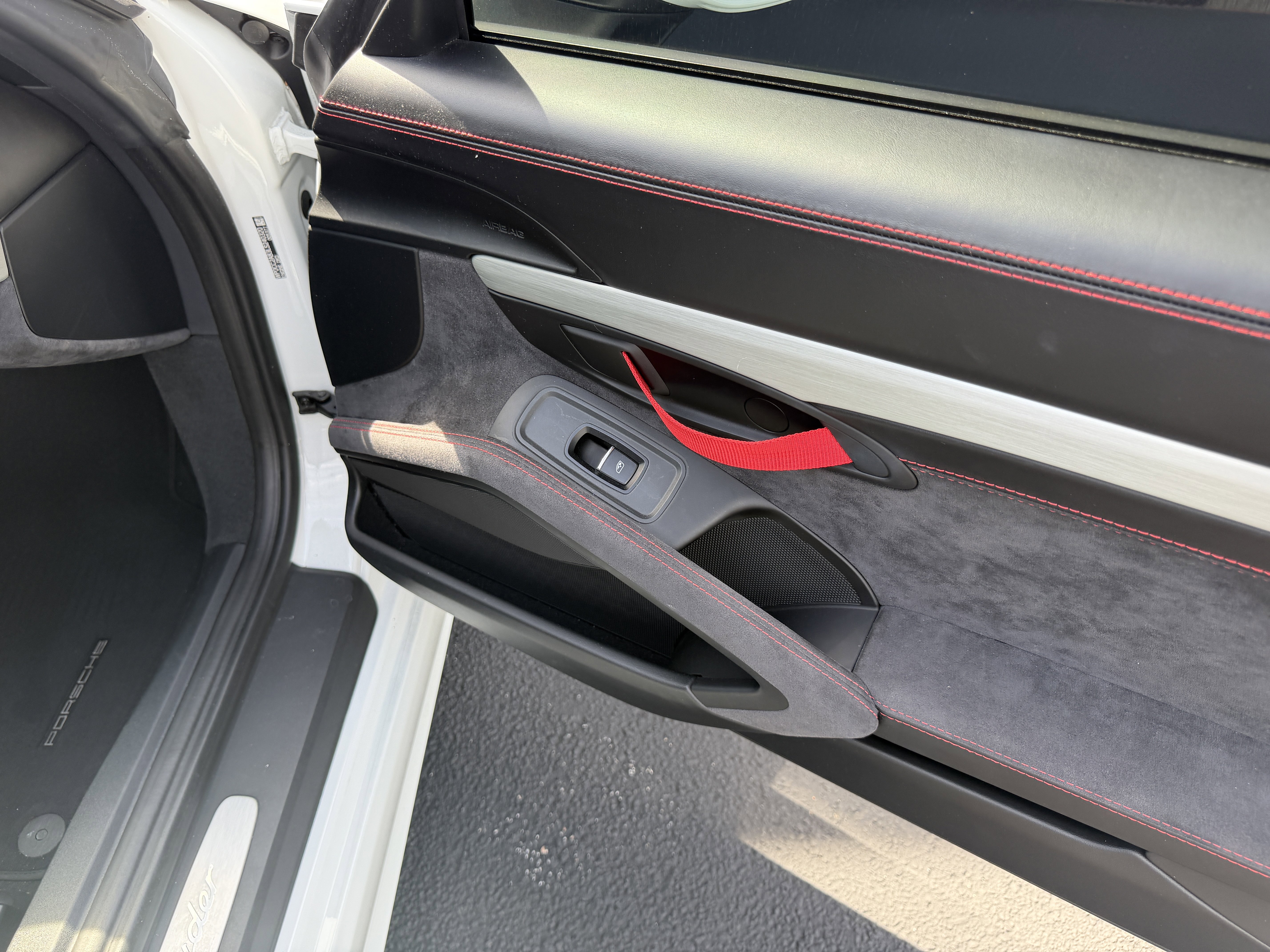 Used 2020 Porsche 718 Boxster Spyder image 19