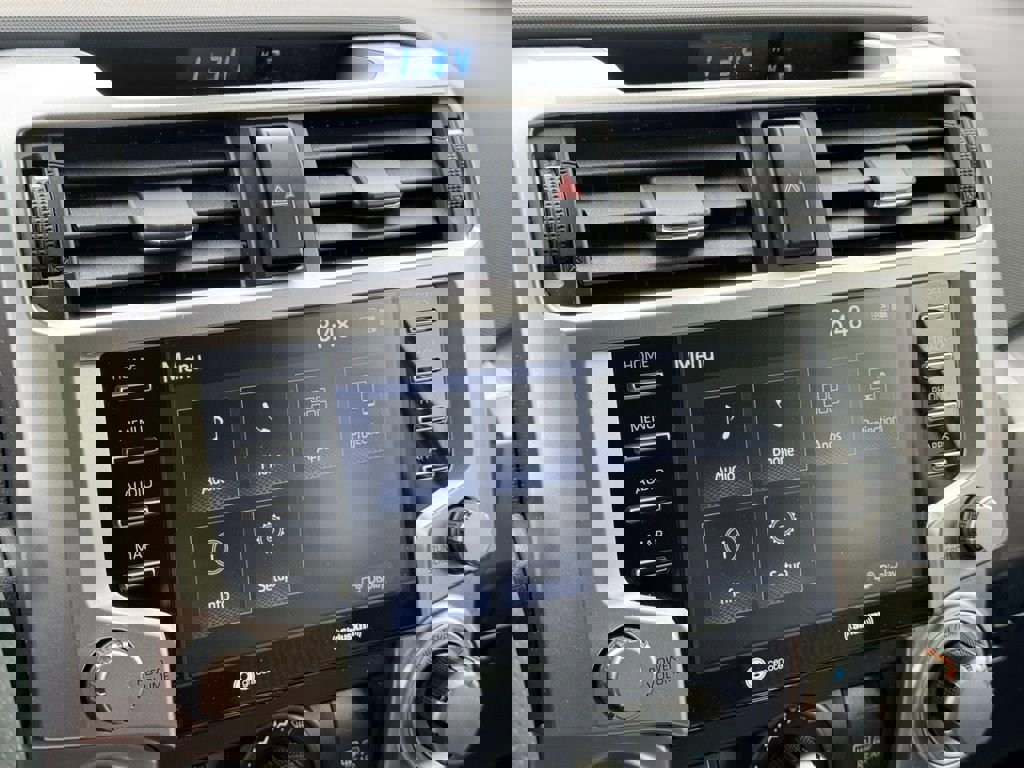 Used 2024 Toyota 4Runner SR5 image 28