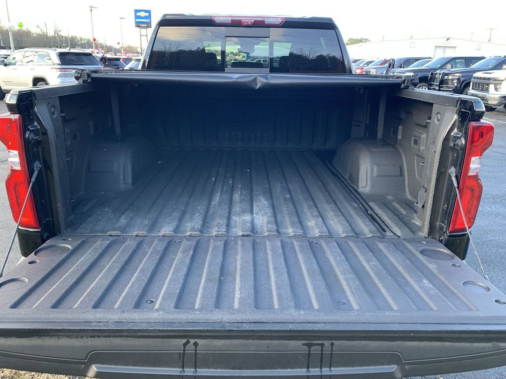 Used 2023 Chevrolet Silverado 1500 High Country w/ Technology Package image 20