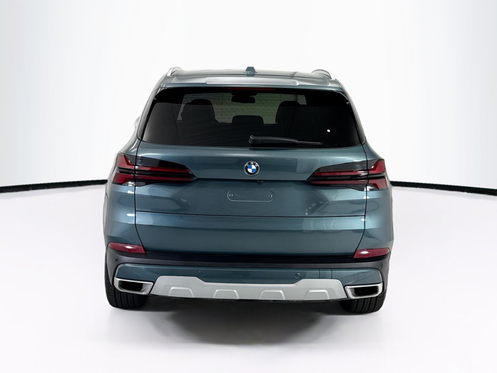 Certified 2024 BMW X5 xDrive40i w/ Executive Package AWD/4WD image 6