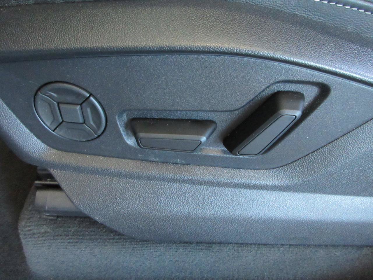 Used 2025 Audi Q7 3.0T Premium Plus w/ Premium Plus Package AWD/4WD image 12