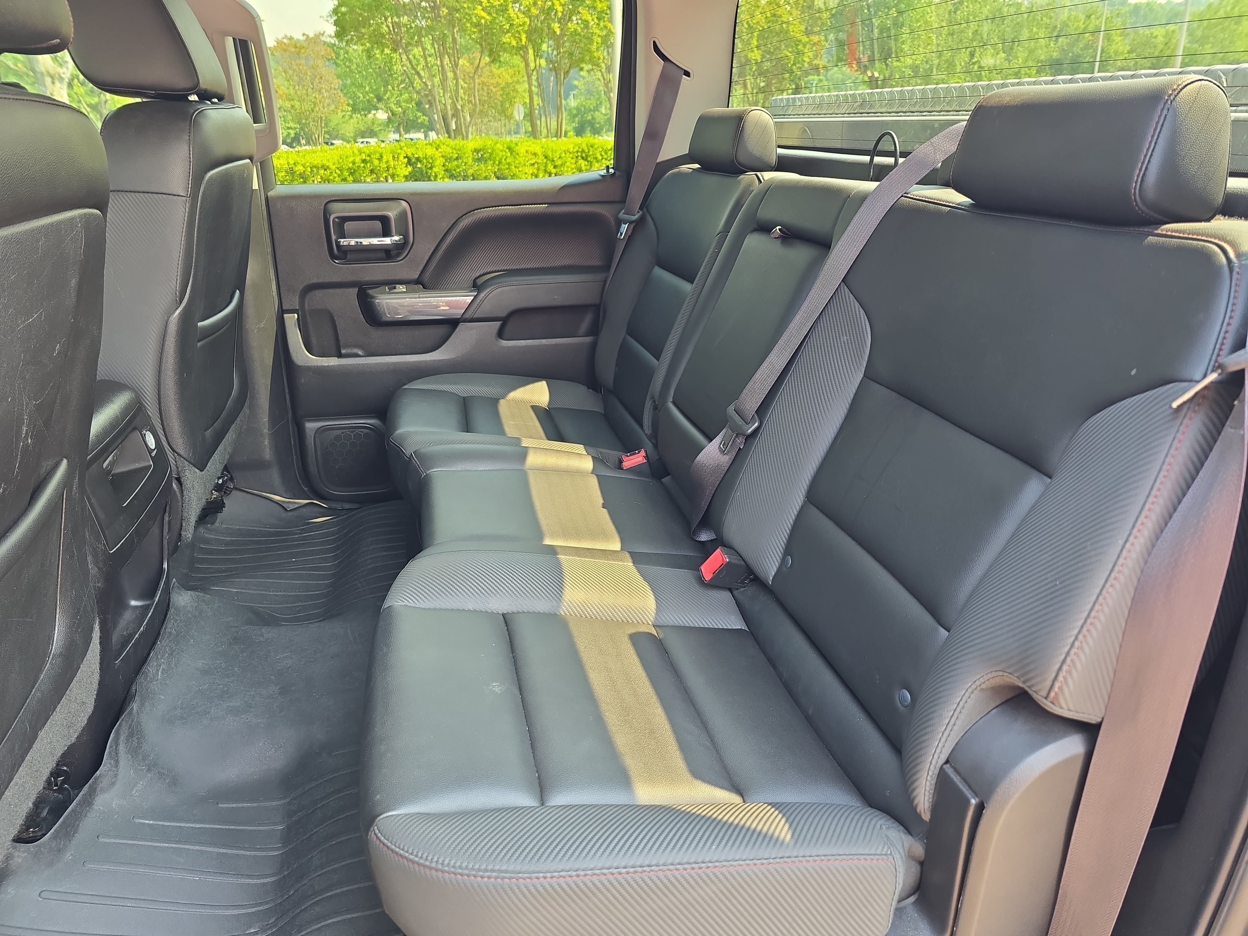Used 2015 GMC Sierra 1500 SLT w/ All-Terrain Package AWD/4WD image 13