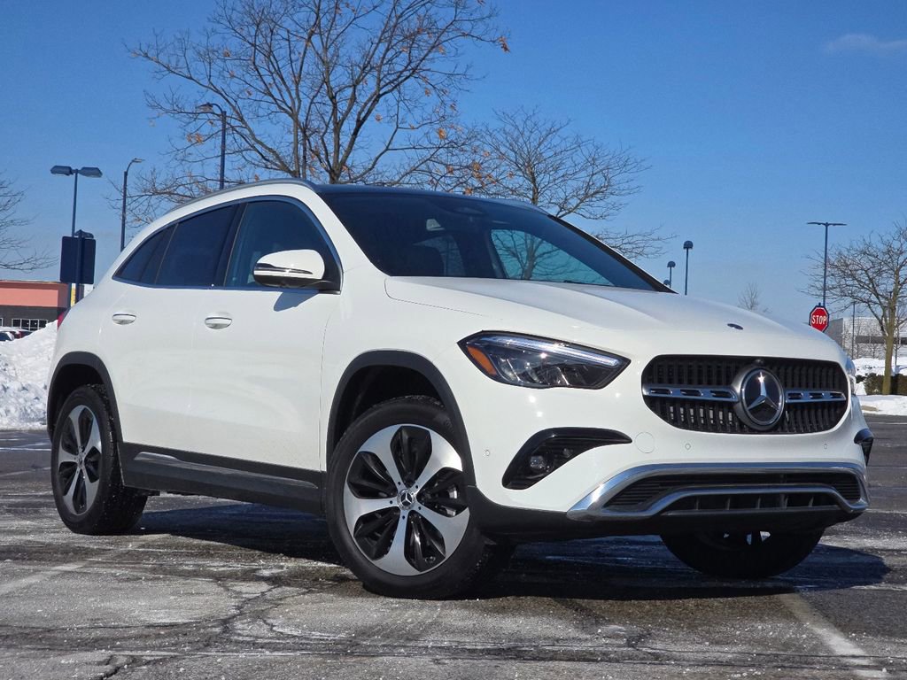 Certified 2026 Mercedes-Benz GLA 250 4MATIC image 1