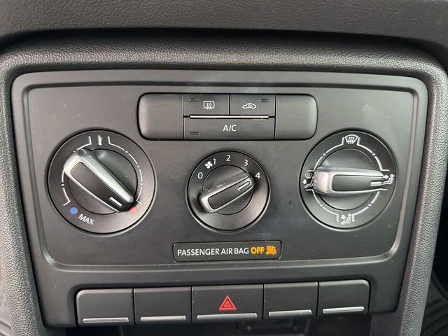 Used 2019 Volkswagen Beetle 2.0T S image 20