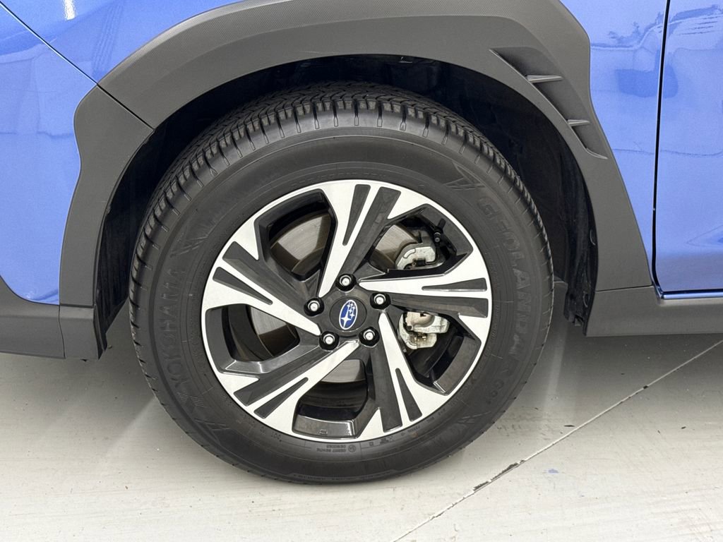 Certified 2025 Subaru Crosstrek 2.0i Premium AWD/4WD image 10