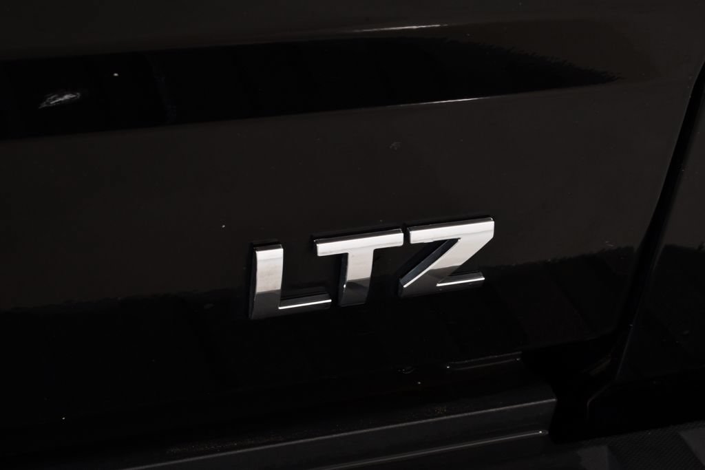 Used 2017 Chevrolet Silverado 1500 LTZ w/ Sport Package AWD/4WD image 22
