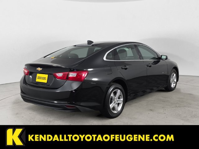 Used 2022 Chevrolet Malibu LS FWD image 5