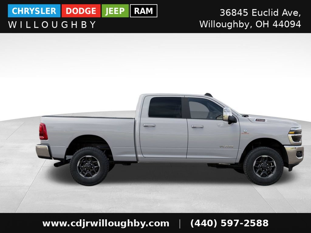 New 2025 RAM 2500 Laramie AWD/4WD image 24