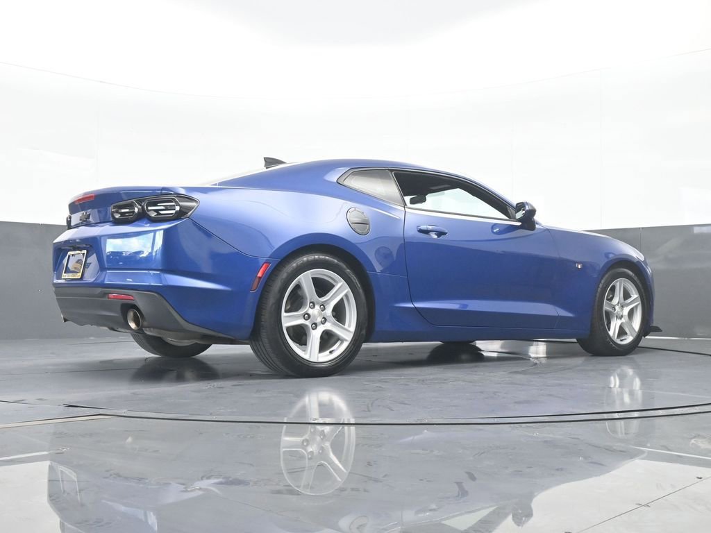 Used 2023 Chevrolet Camaro LT image 60