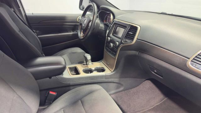 Used 2015 Jeep Grand Cherokee Laredo w/ Quick Order Package 23E RWD image 13