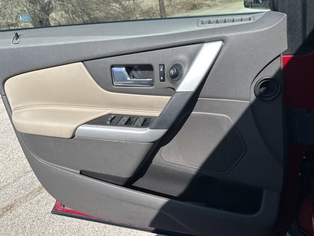 Used 2013 Ford Edge SEL image 32