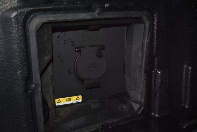 Used 2023 Ford F150 Lariat w/ Equipment Group 502A High image 58