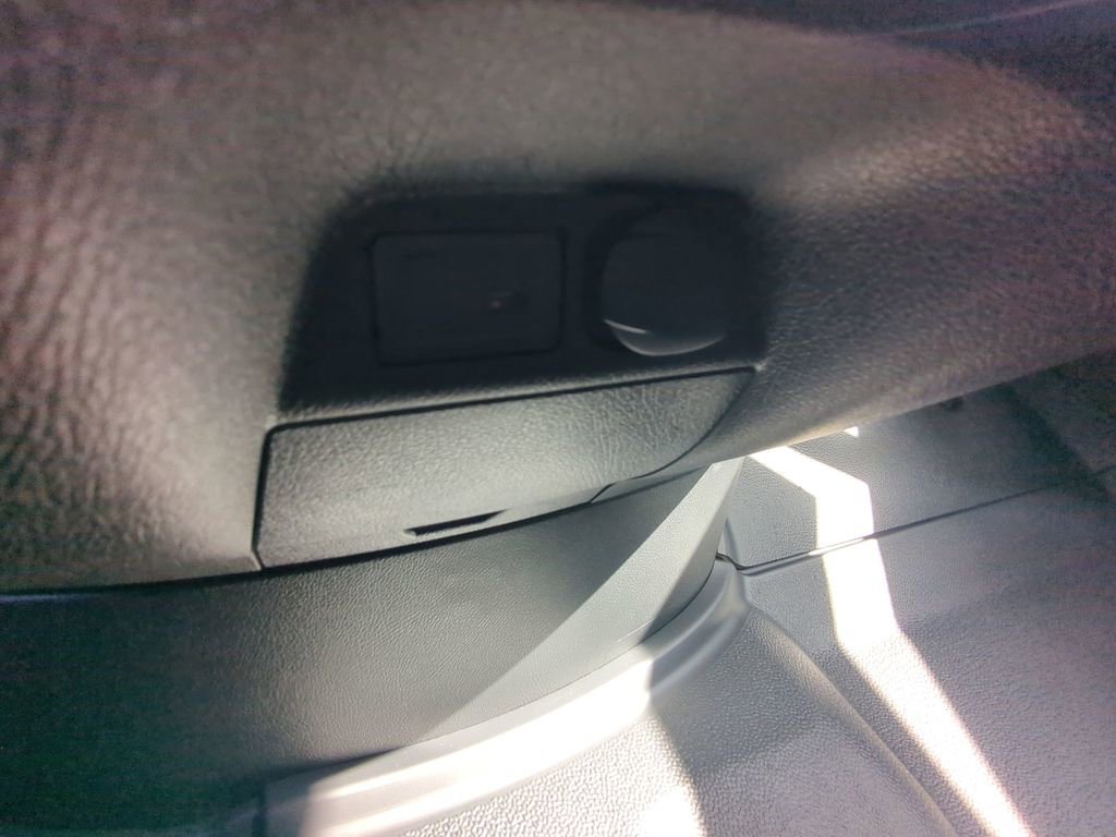 Used 2025 Mercedes-Benz Sprinter 2500 image 8