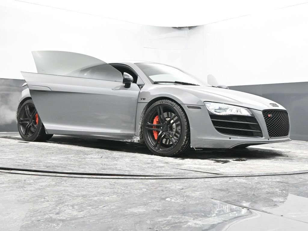 Used 2010 Audi R8 V10 image 90