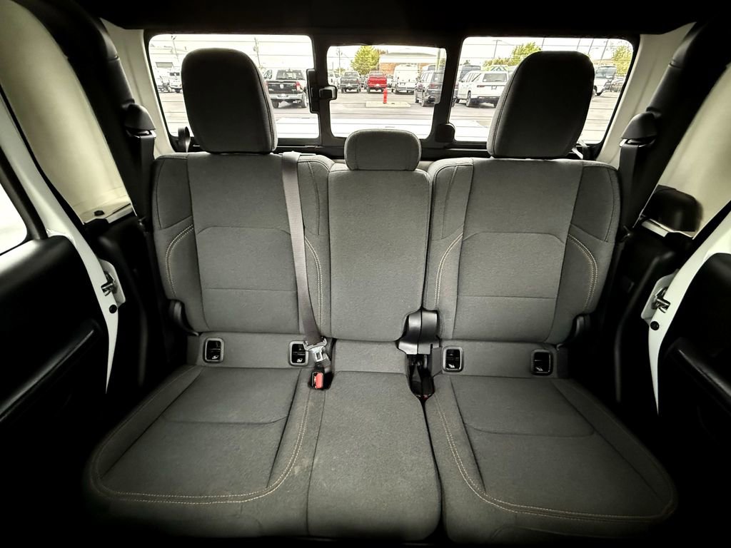 Used 2024 Jeep Gladiator Sport image 26