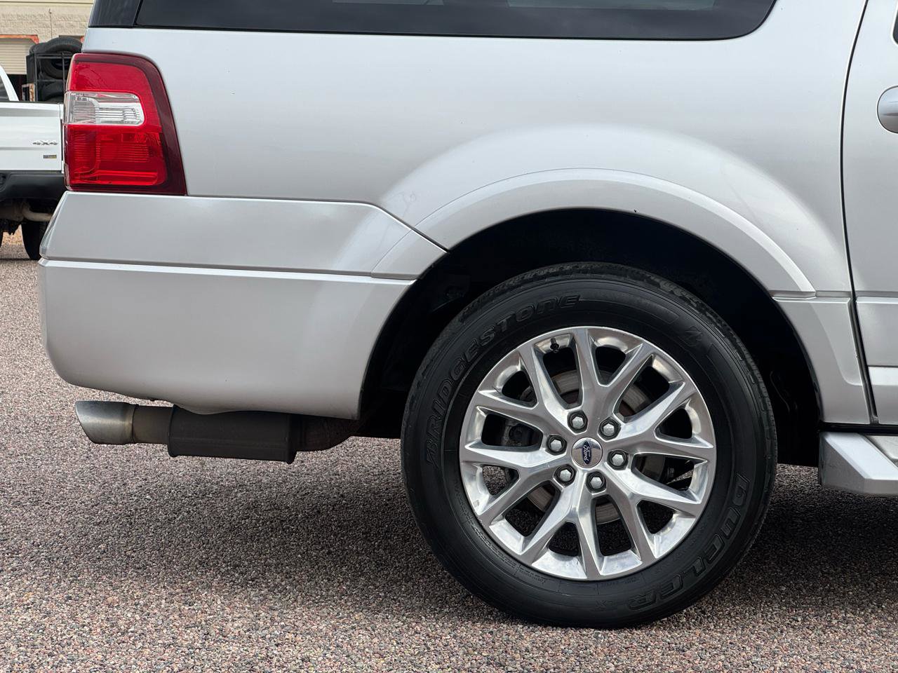 Used 2017 Ford Expedition EL Limited image 18