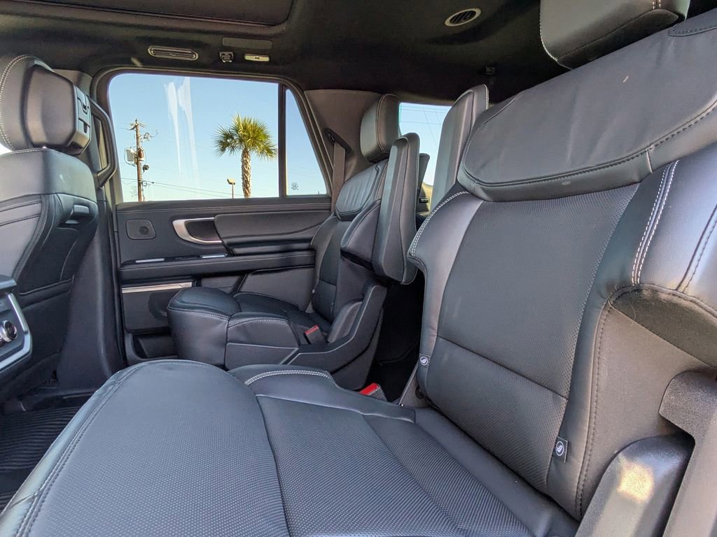 New 2026 Ford Expedition Max Platinum w/ Stealth Performance Package image 17