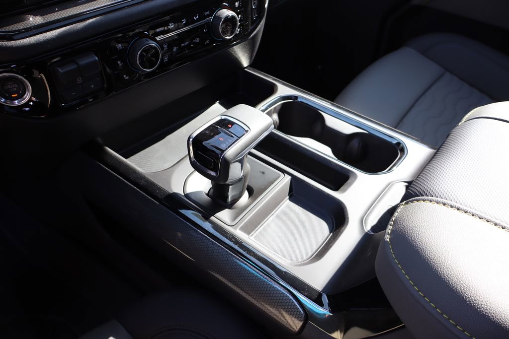 New 2026 Chevrolet Silverado 1500 ZR2 w/ LPO, Dark Essentials Package image 26