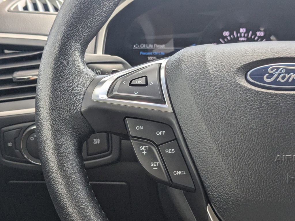 Used 2020 Ford Edge SEL w/ Cold Weather Package image 26