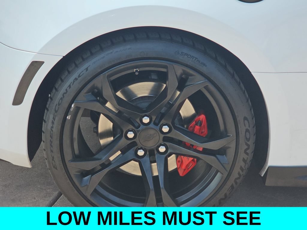 Used 2019 Chevrolet Camaro SS RWD image 37