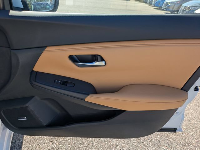 New 2025 Nissan Sentra SV w/ SV Premium Package FWD image 34