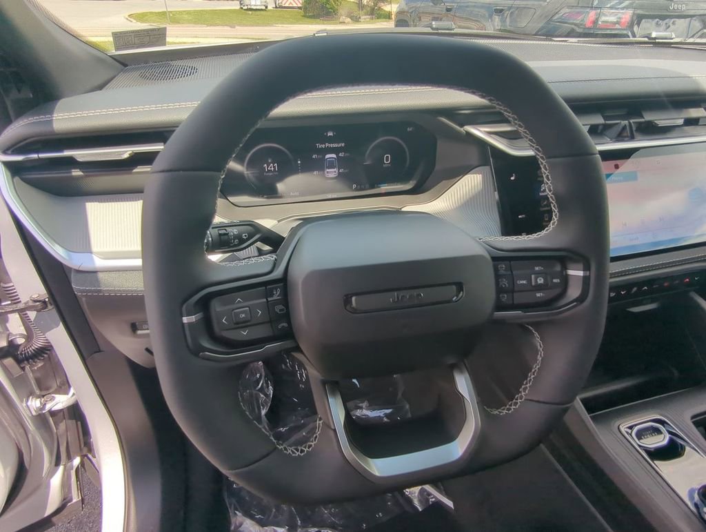 New 2026 Jeep Cherokee Laredo AWD/4WD image 15