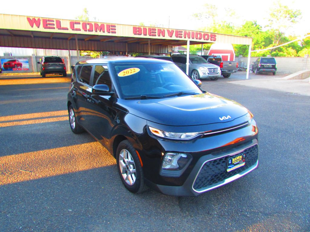 Used 2022 Kia Soul S image 3