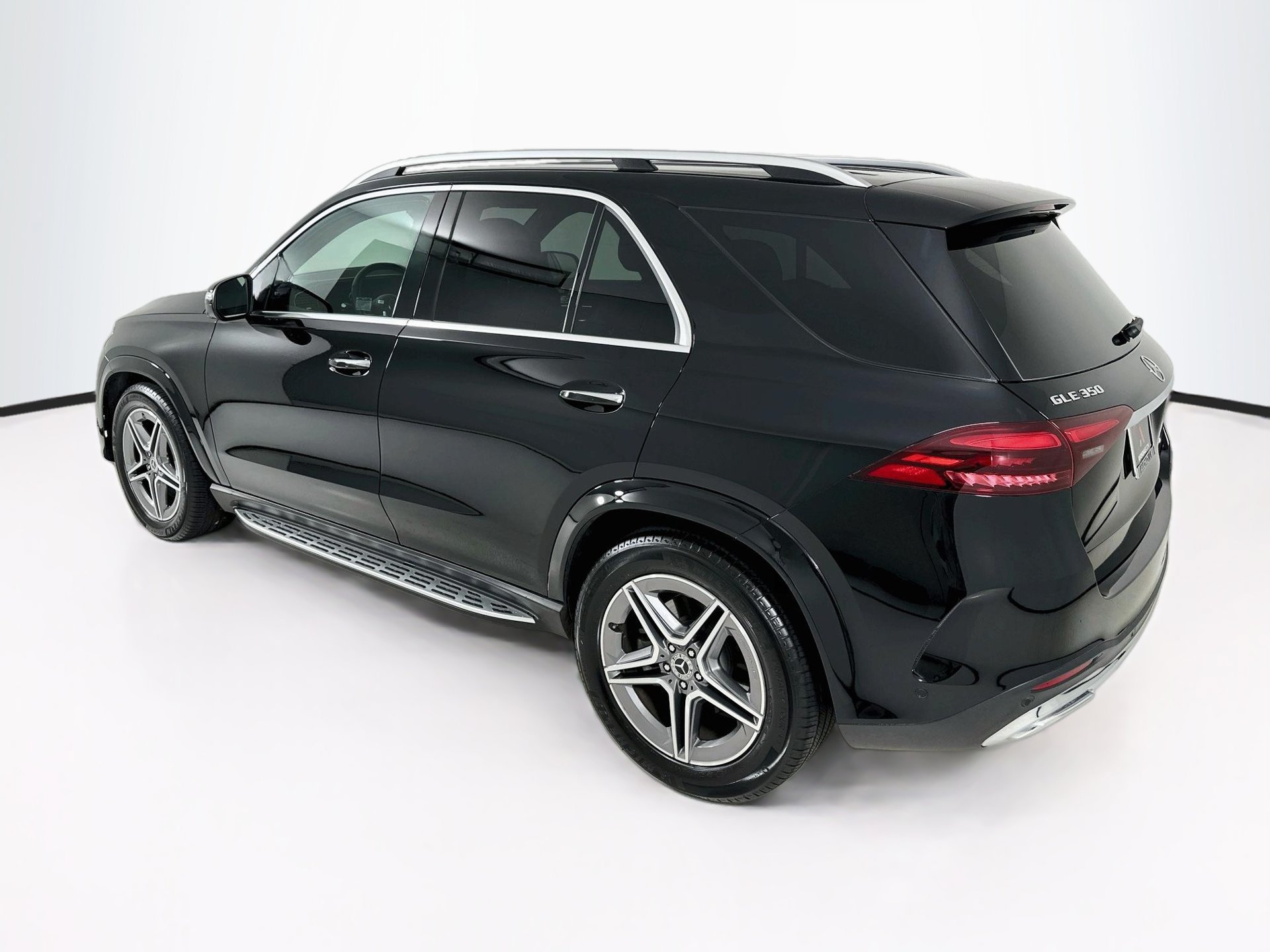 Certified 2026 Mercedes-Benz GLE 350 4MATIC image 6