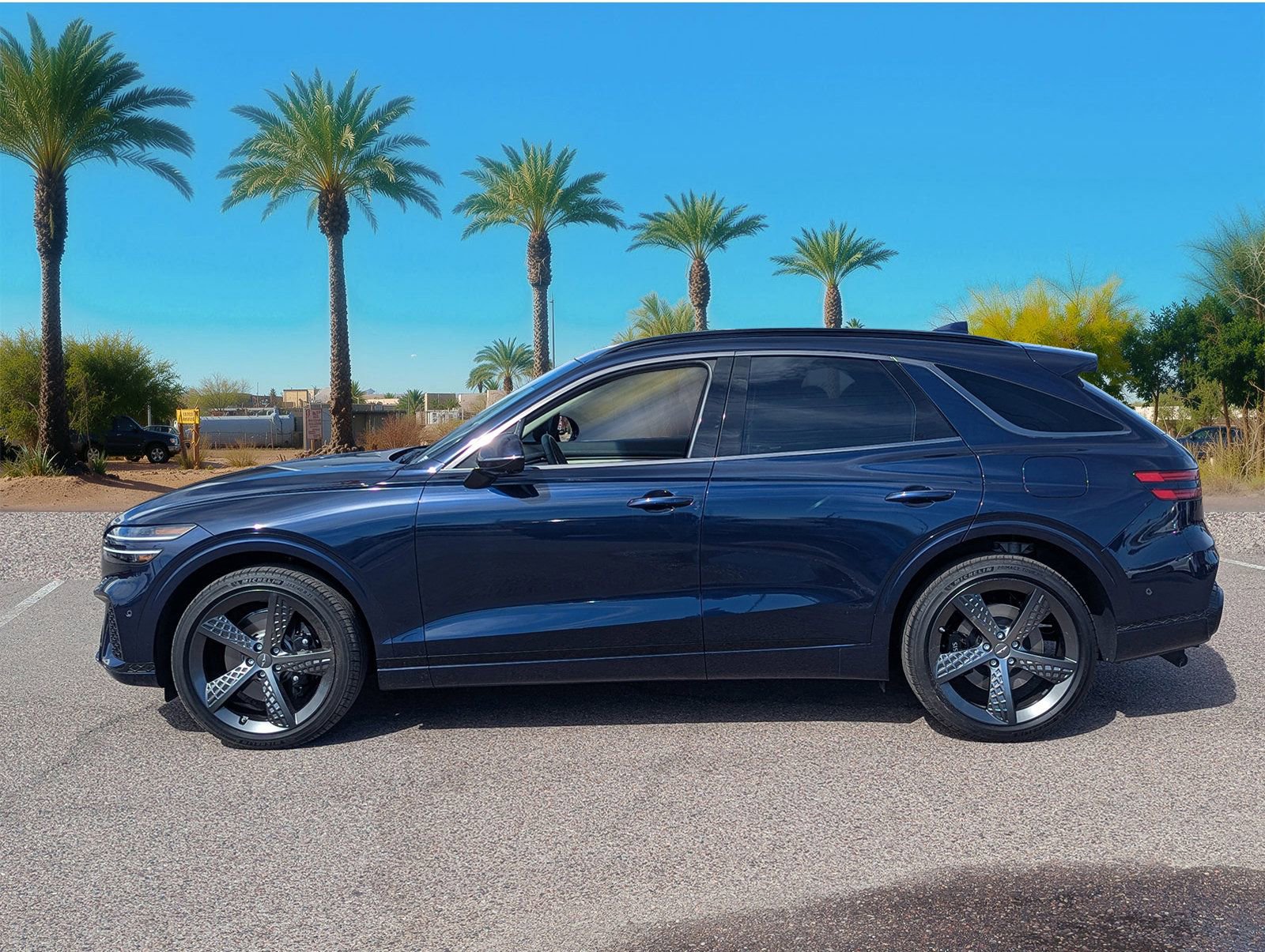 Used 2025 Genesis GV70 3.5T Sport w/ Sport Prestige Package image 2