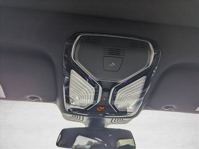 Used 2021 BMW 740i w/ Luxury Rear Seating Package RWD image 21