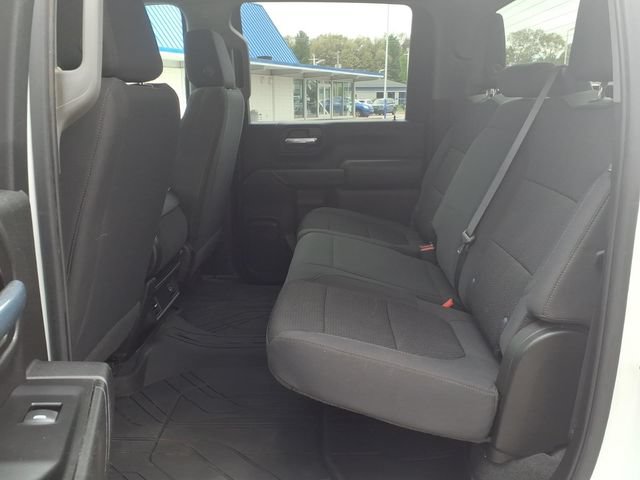 Used 2022 Chevrolet Silverado 2500 Custom w/ Custom Value Package AWD/4WD image 6