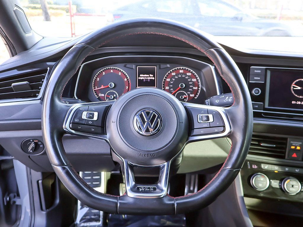 Used 2019 Volkswagen Jetta GLI image 39