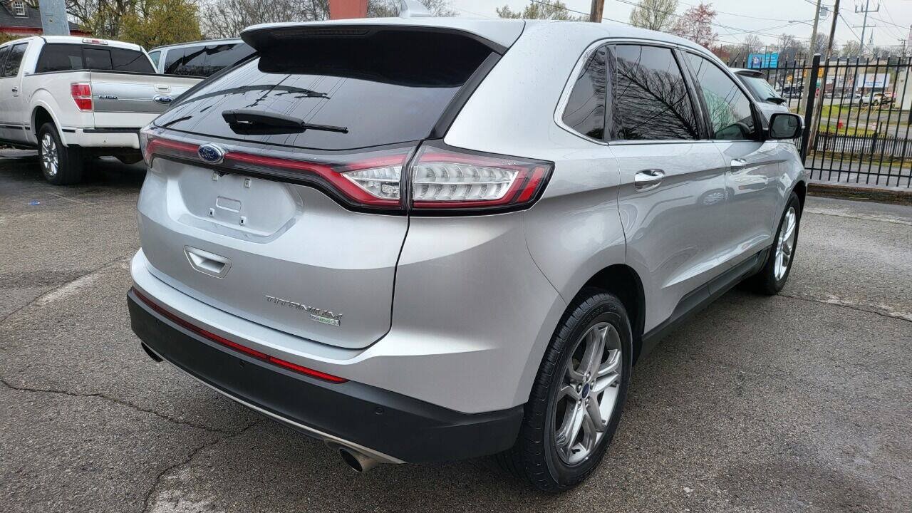 Used 2016 Ford Edge Titanium FWD image 8