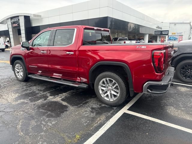 Used 2022 GMC Sierra 1500 SLT w/ SLT Premium Package AWD/4WD image 9