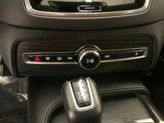 Used 2020 Volvo XC90 T6 Momentum image 21