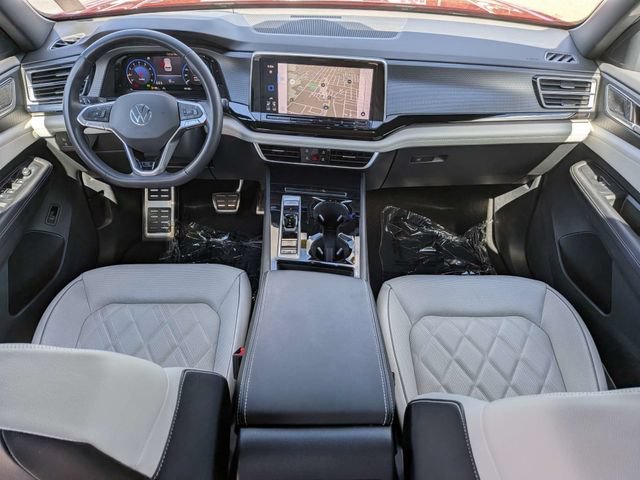 Used 2025 Volkswagen Atlas Cross Sport SEL Premium R-Line AWD/4WD image 16
