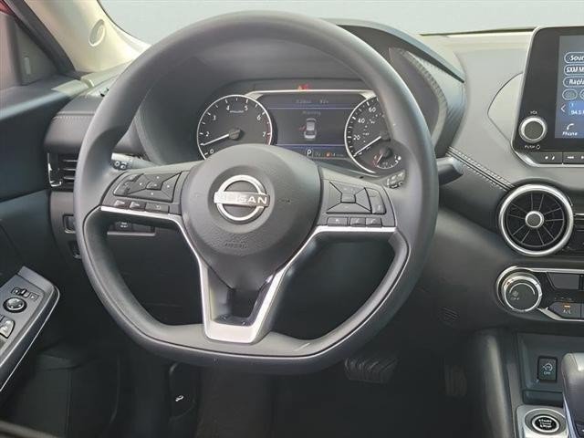 Used 2024 Nissan Sentra SV FWD image 13