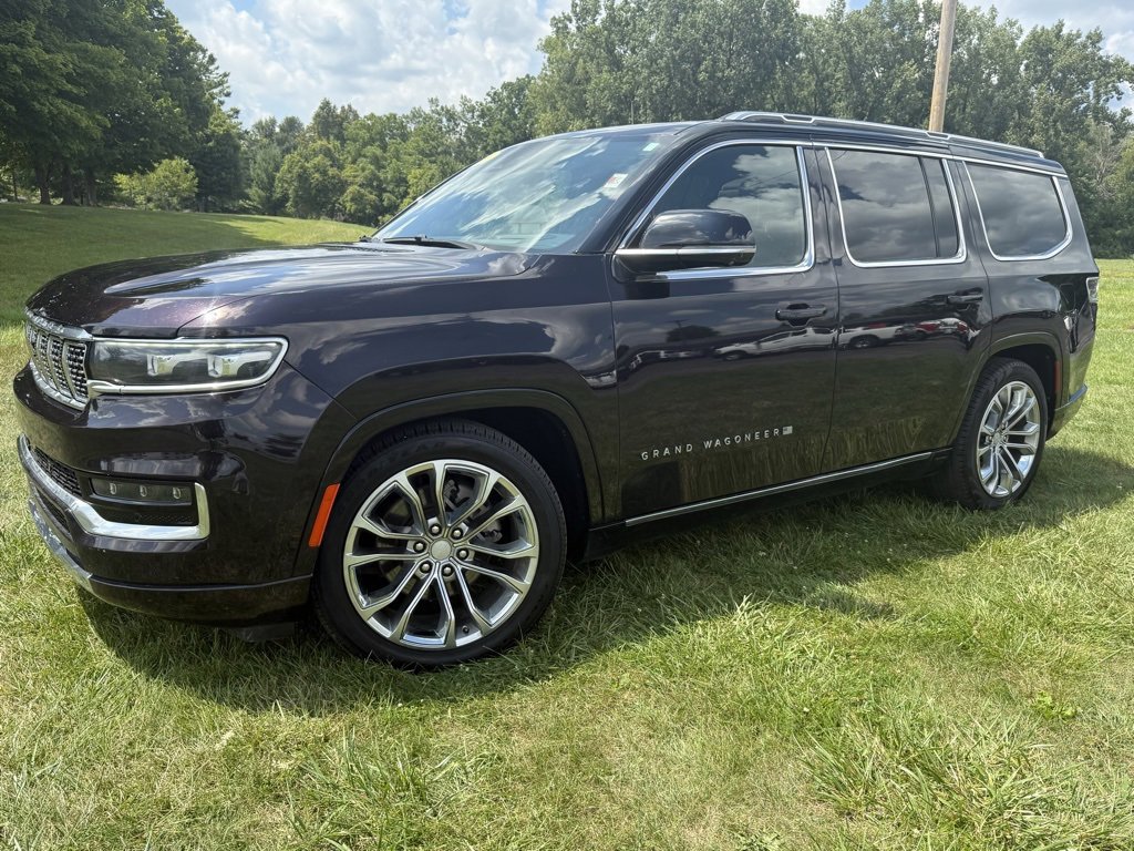 Used 2023 Jeep Grand Wagoneer Series II image 7