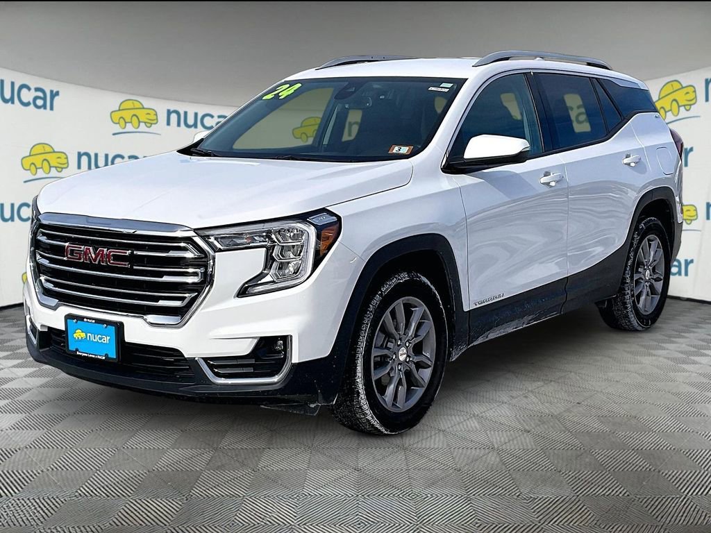Used 2024 GMC Terrain SLT image 3