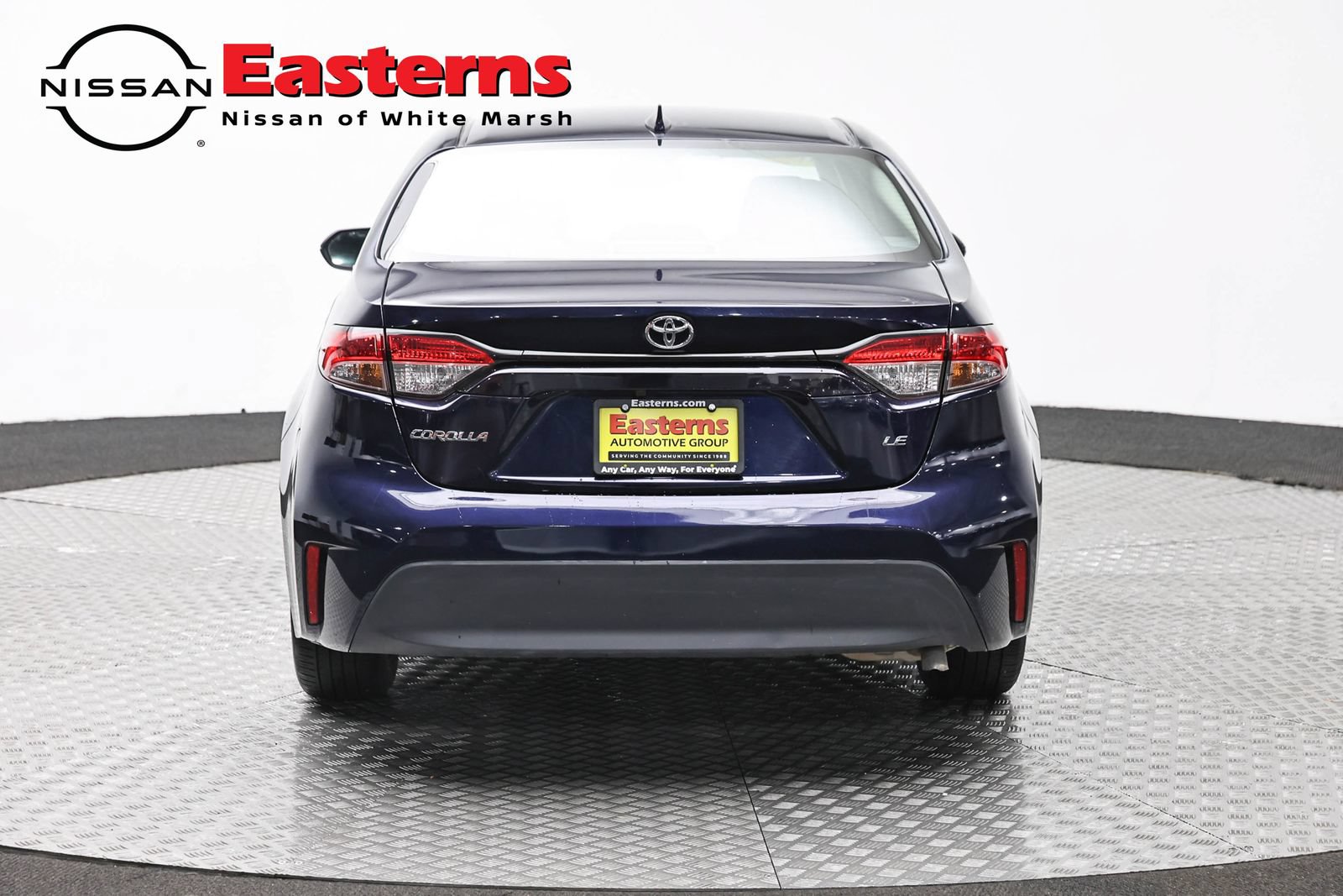 Used 2023 Toyota Corolla LE FWD image 6
