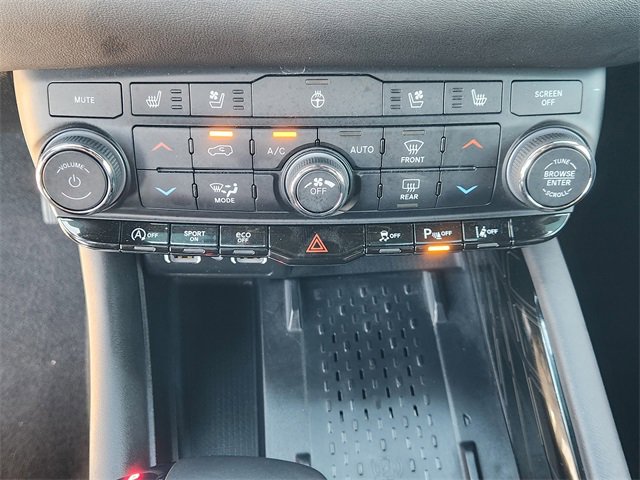 Used 2025 Dodge Durango GT image 18