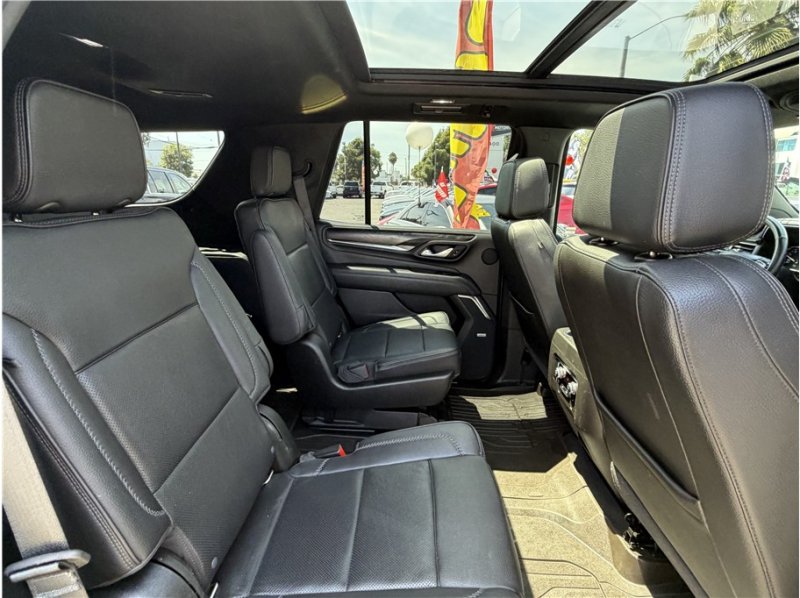 Used 2021 GMC Yukon Denali w/ Denali Premium Package RWD image 31
