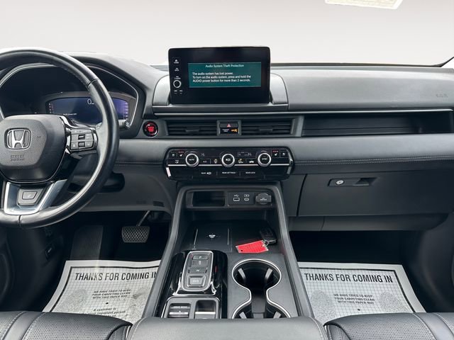 Used 2023 Honda Pilot Elite image 11