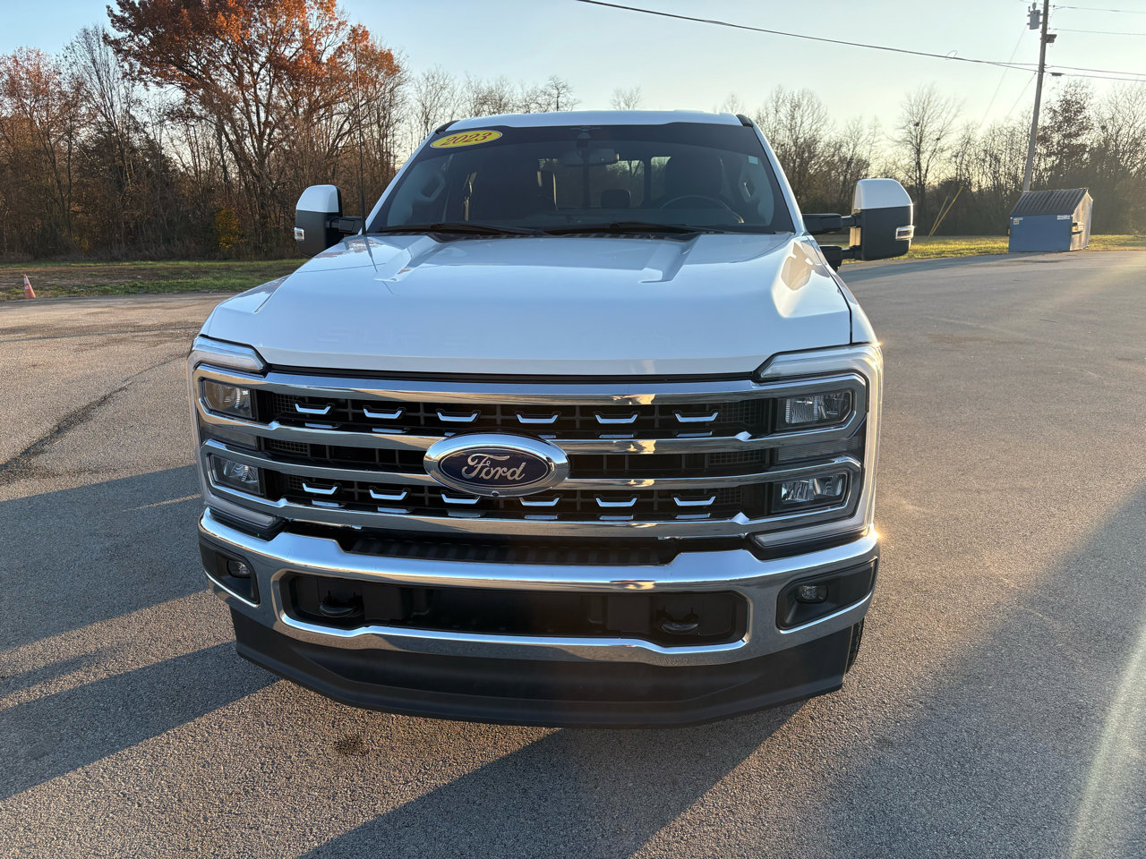 Used 2023 Ford F350 Lariat image 9