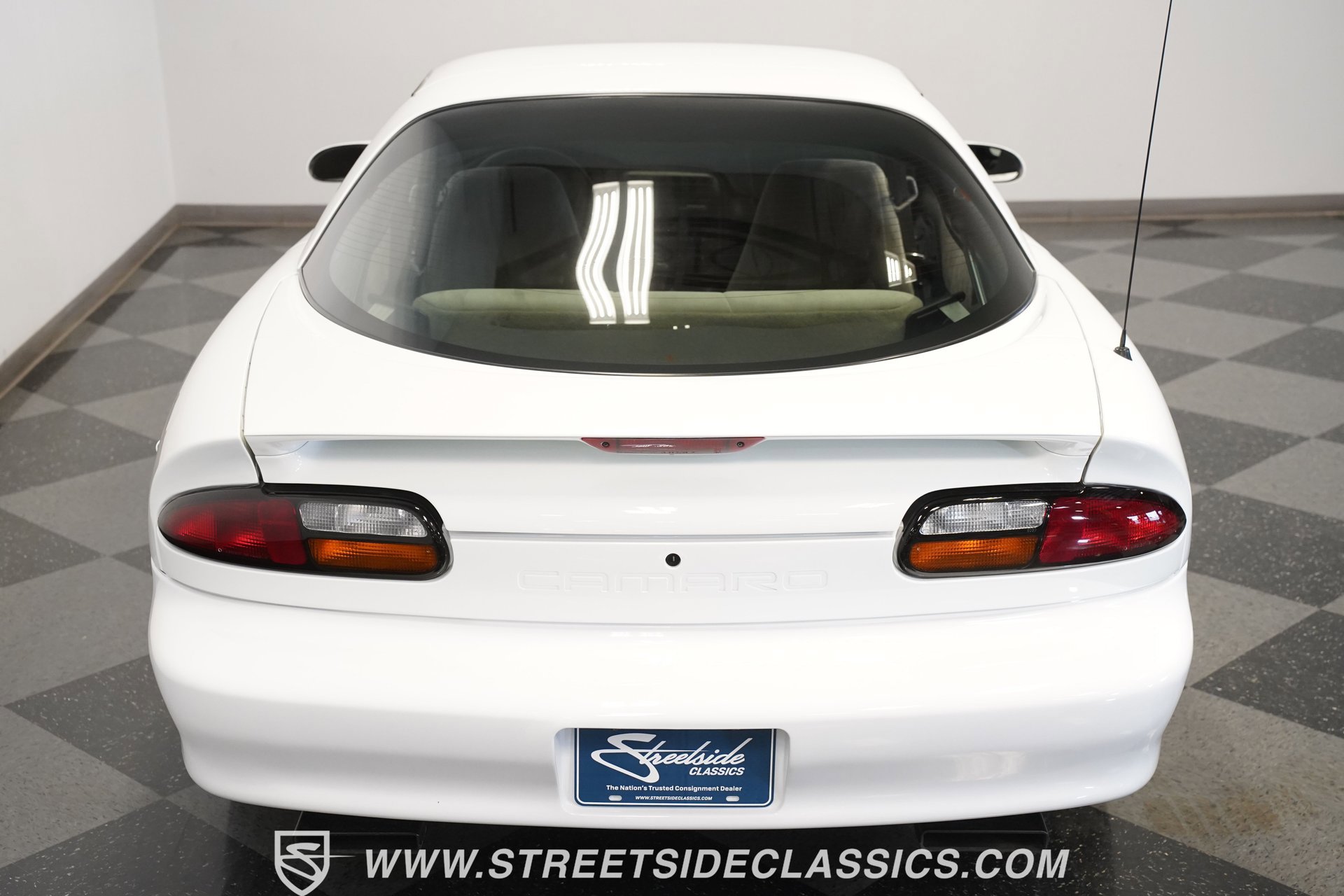 Used 2001 Chevrolet Camaro Z28 w/ Preferred Equipment Group image 27